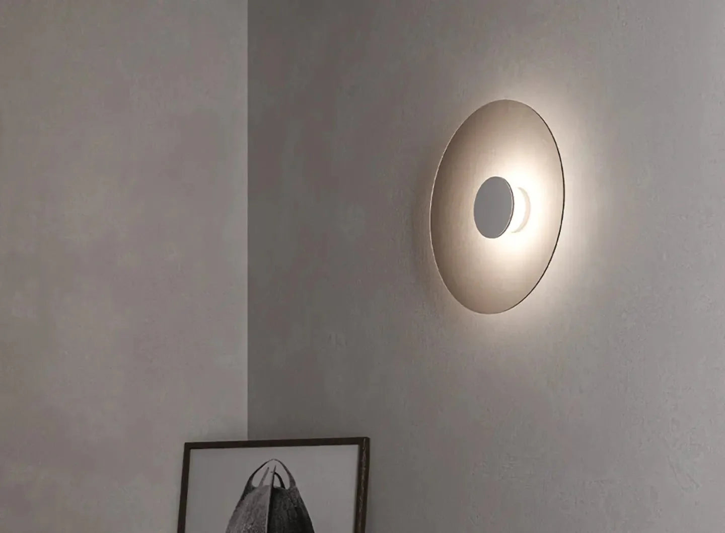 Modern Wall Lamp in Minimalistic Style for Living Room, Bedroom