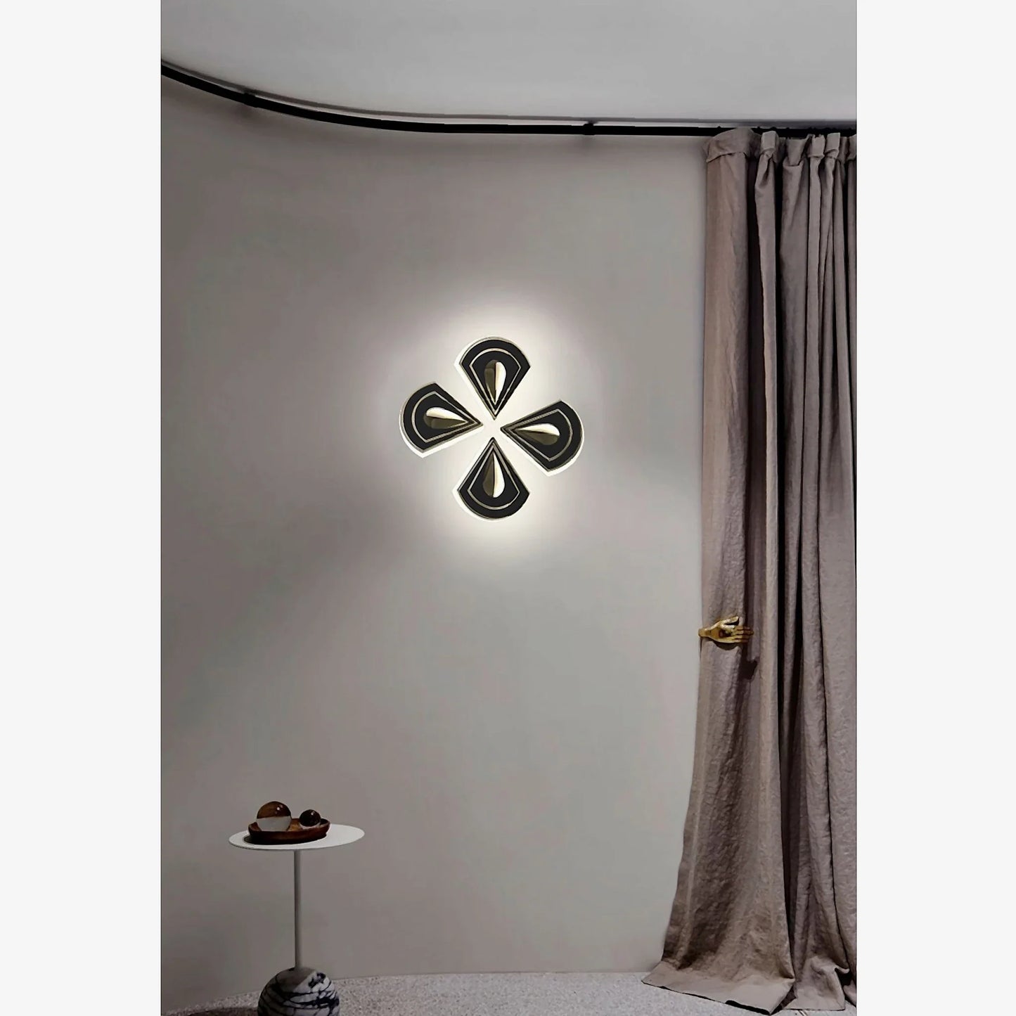 Manacor | Creative Copper LED Wall Light