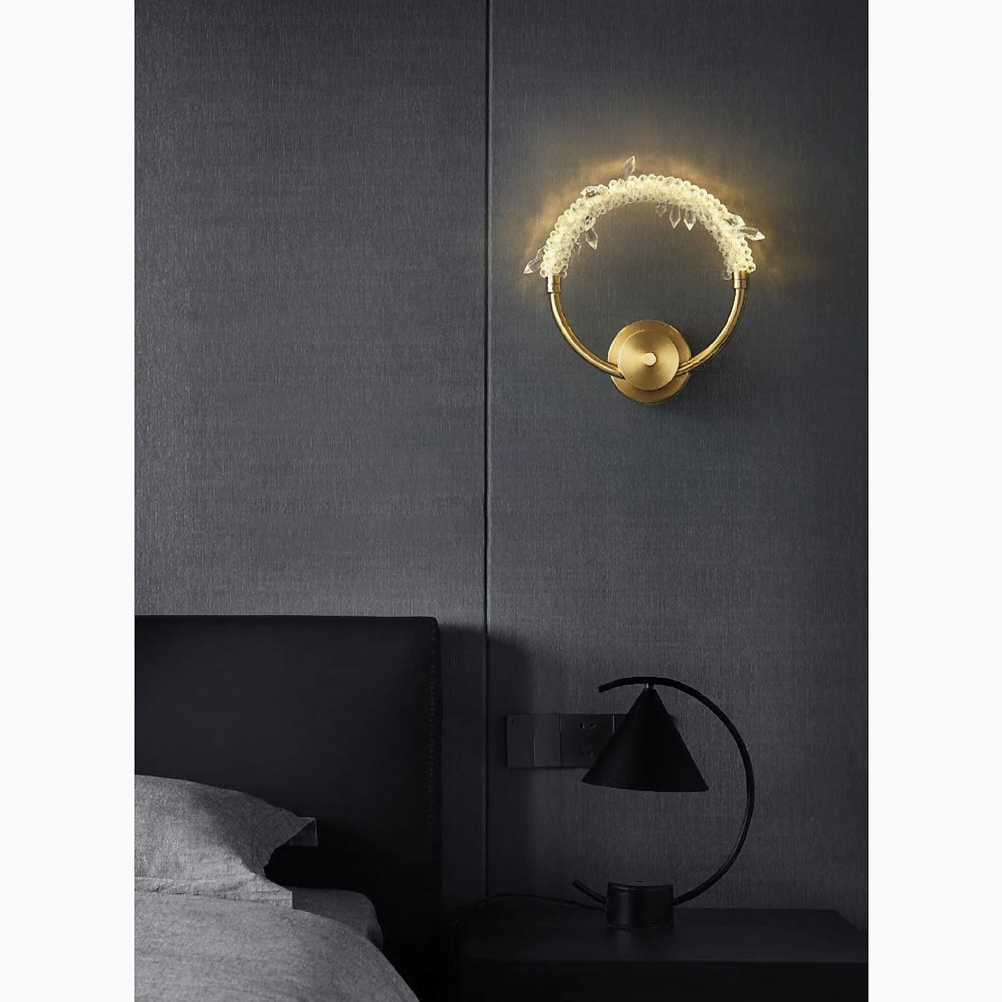 Mollerussa | Minimalist Luxury Crystal LED Wall Lamp