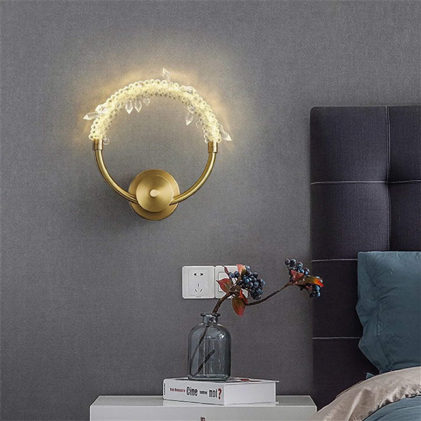 Mollerussa | Minimalist Luxury Crystal LED Wall Lamp