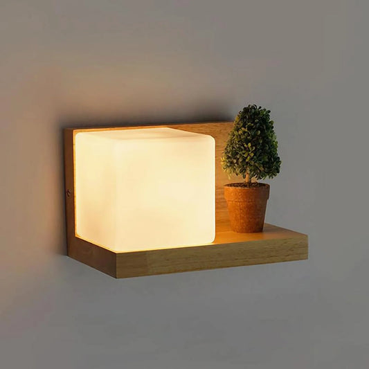 Tarragona | Wooden Shelf with LED Lamp