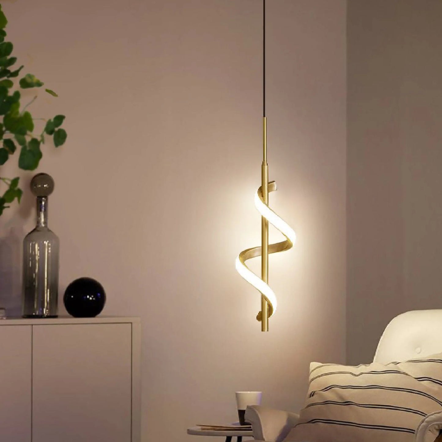 Tovo San Giacomo | Ribbon Design Chandelier for Bedroom