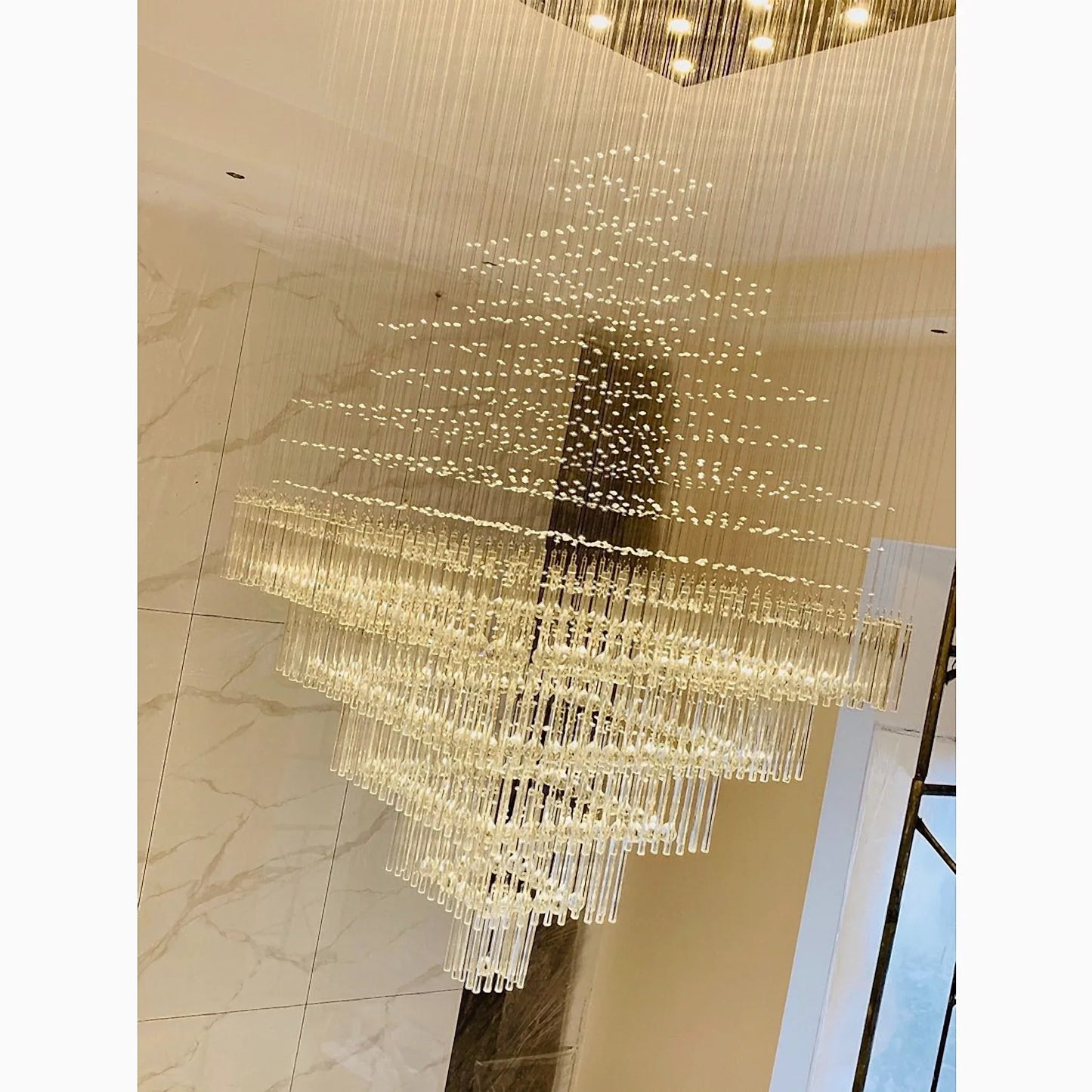 Tourrette-Levens | Modern Crystal LED Ceiling Chandelier with Square Base