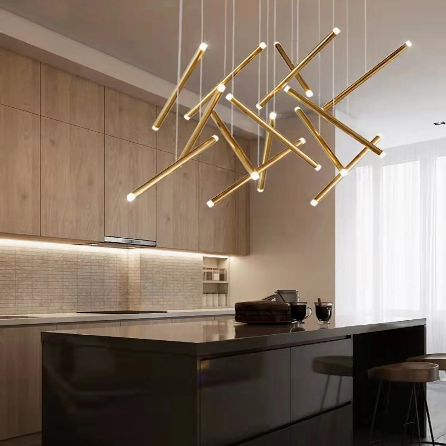 Villars-sur-Var | Long Gold/Chrome/Black Kitchen Lighting