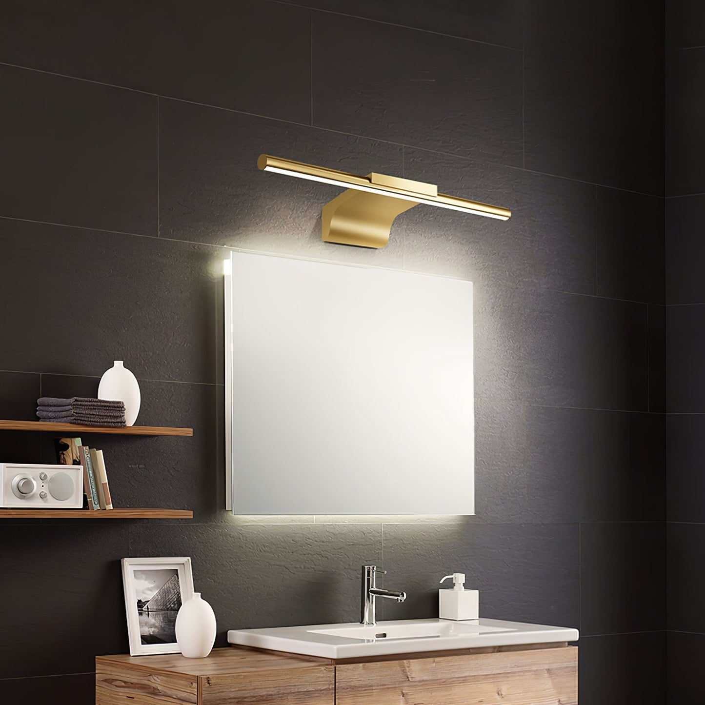 Metallic Streamlined Wall Lamp