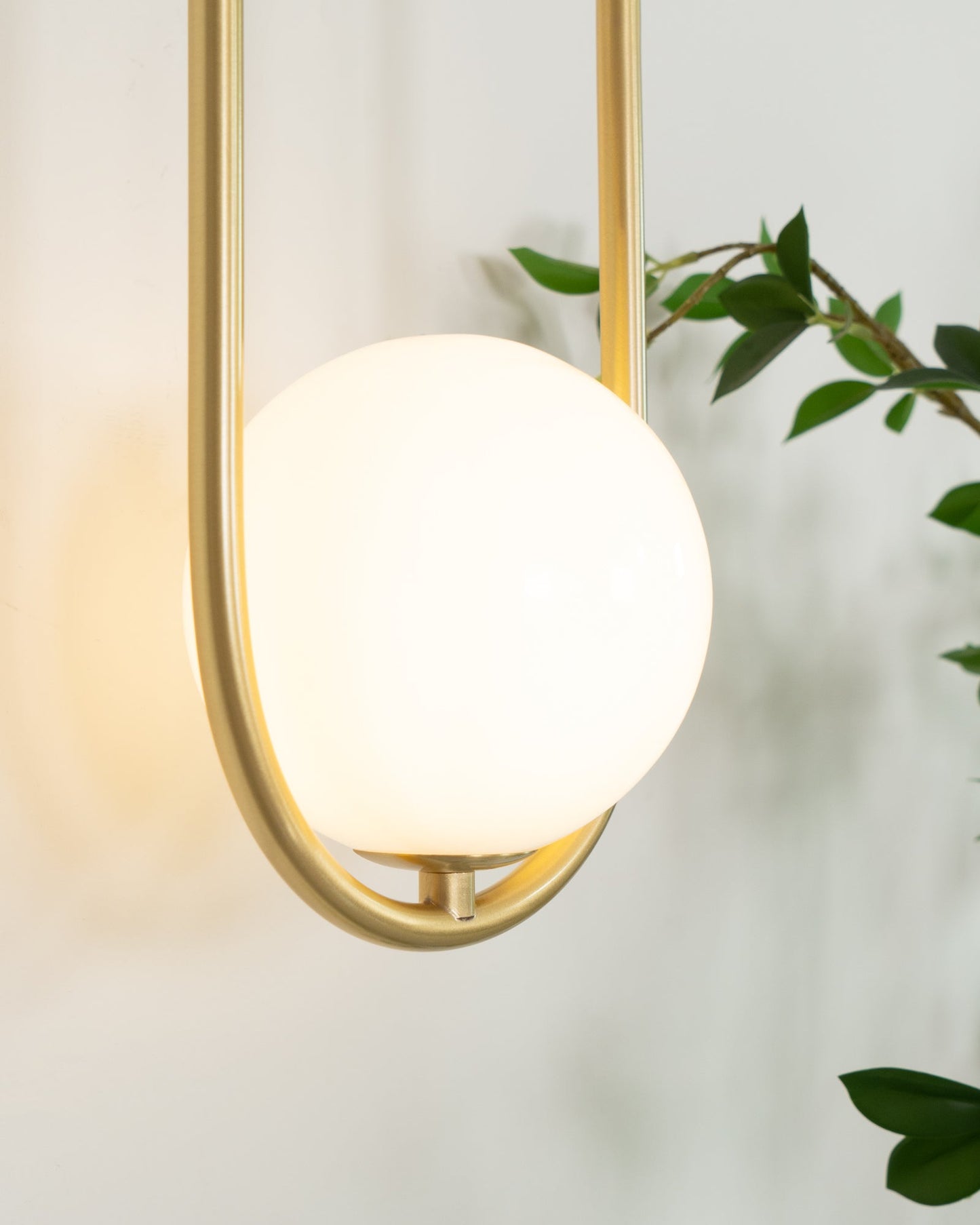 Mila Wall Lamp