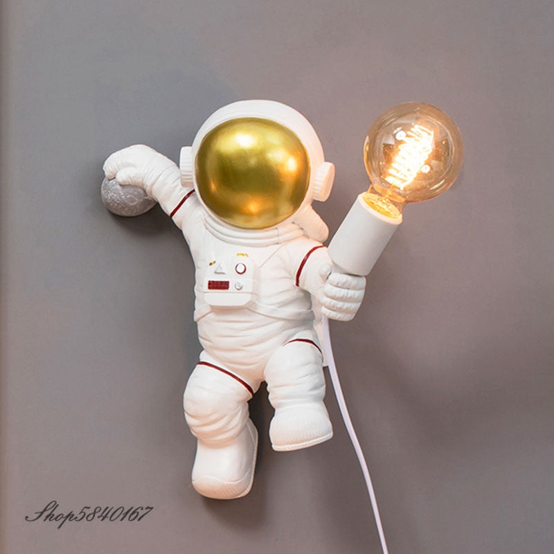 Modern Astronaut Table Lamp