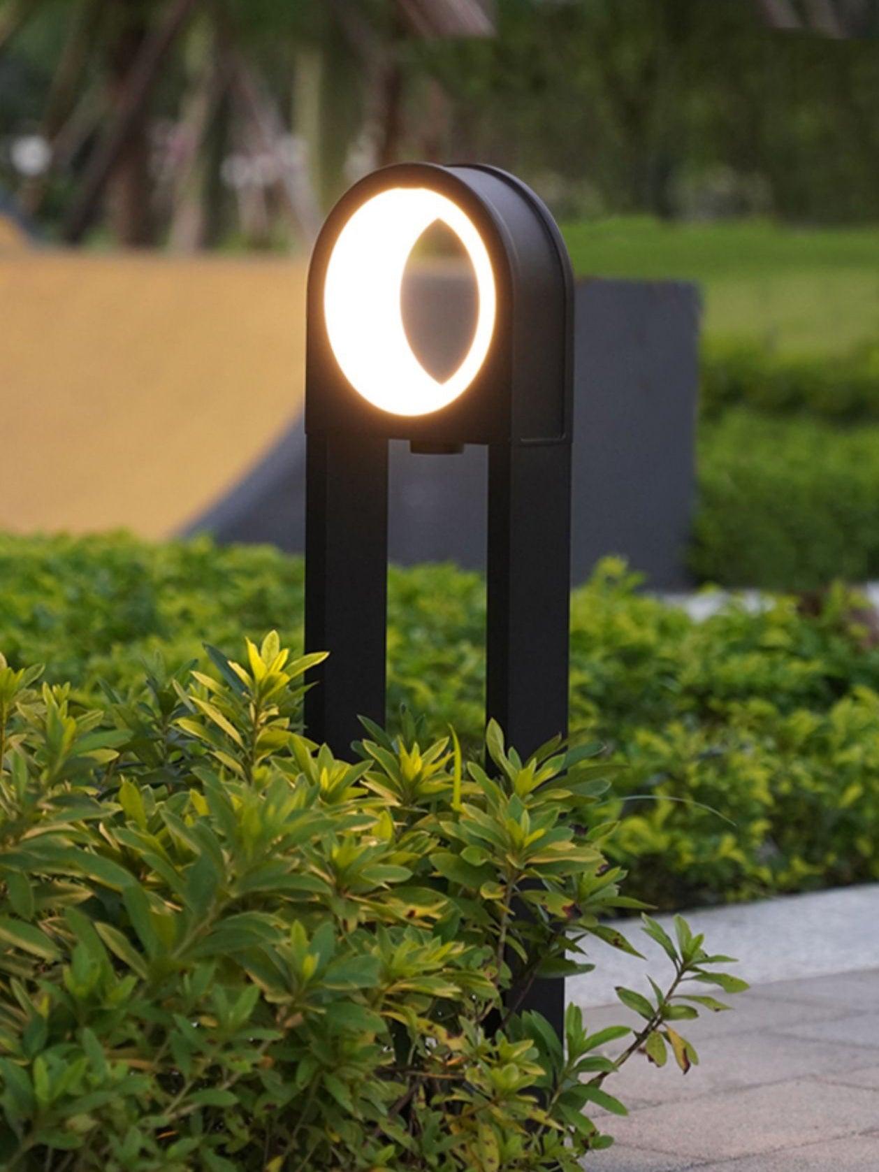 Molde Garden Outdoor Light