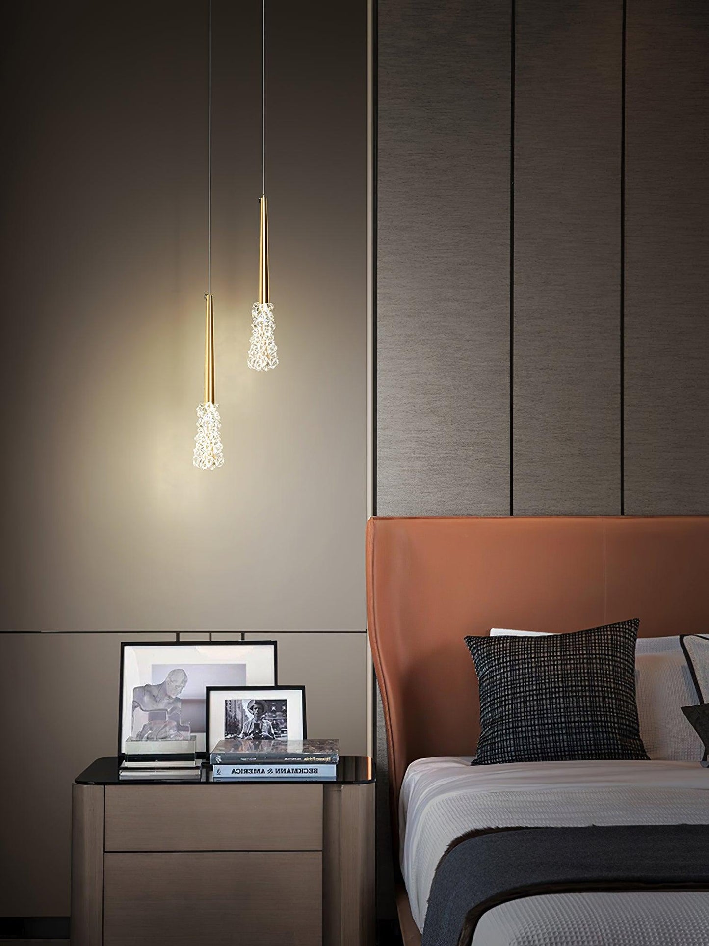 Mozzi Crystal Pendant Light