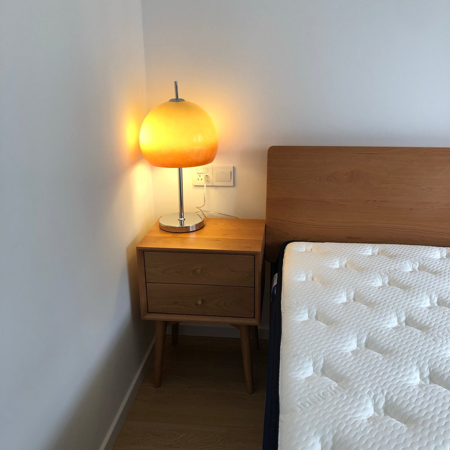 Mushroom Brown Table Lamp