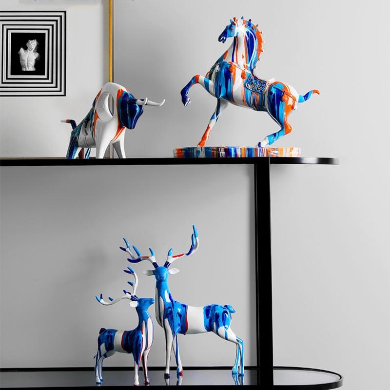 Camouflage Artisan Camouflage Horse Decor