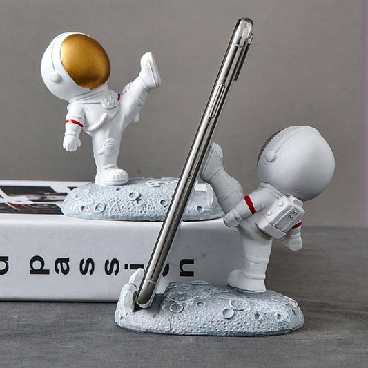 Astronaut Resin Phone Stand