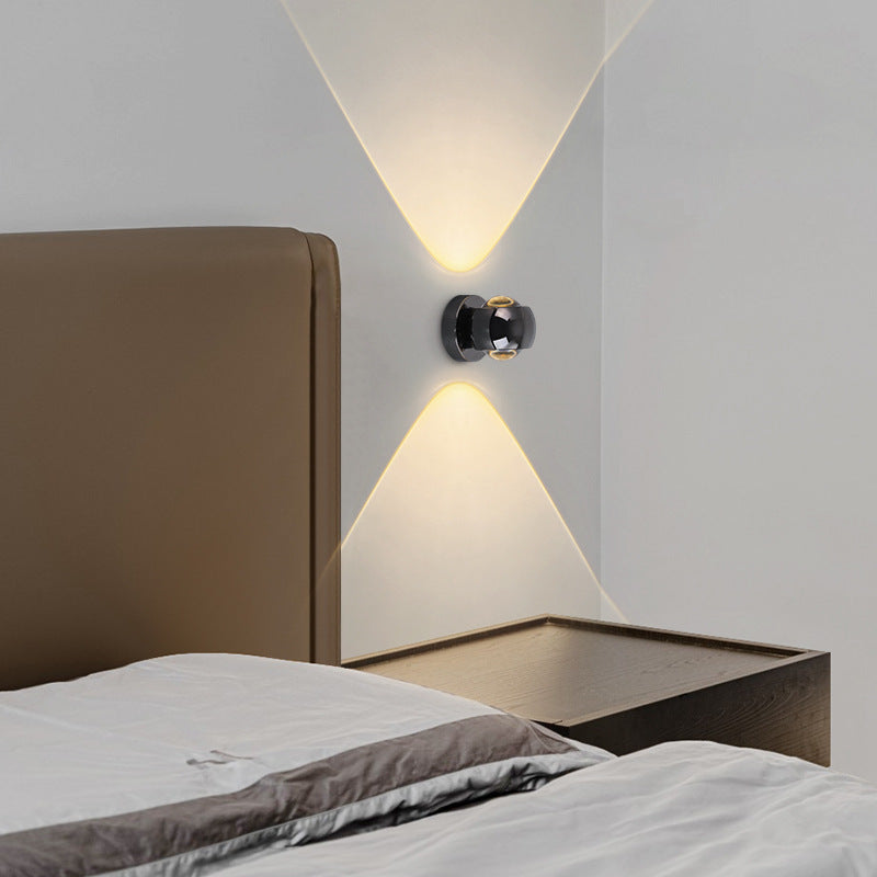 Swivel Radiance Wall Lamp