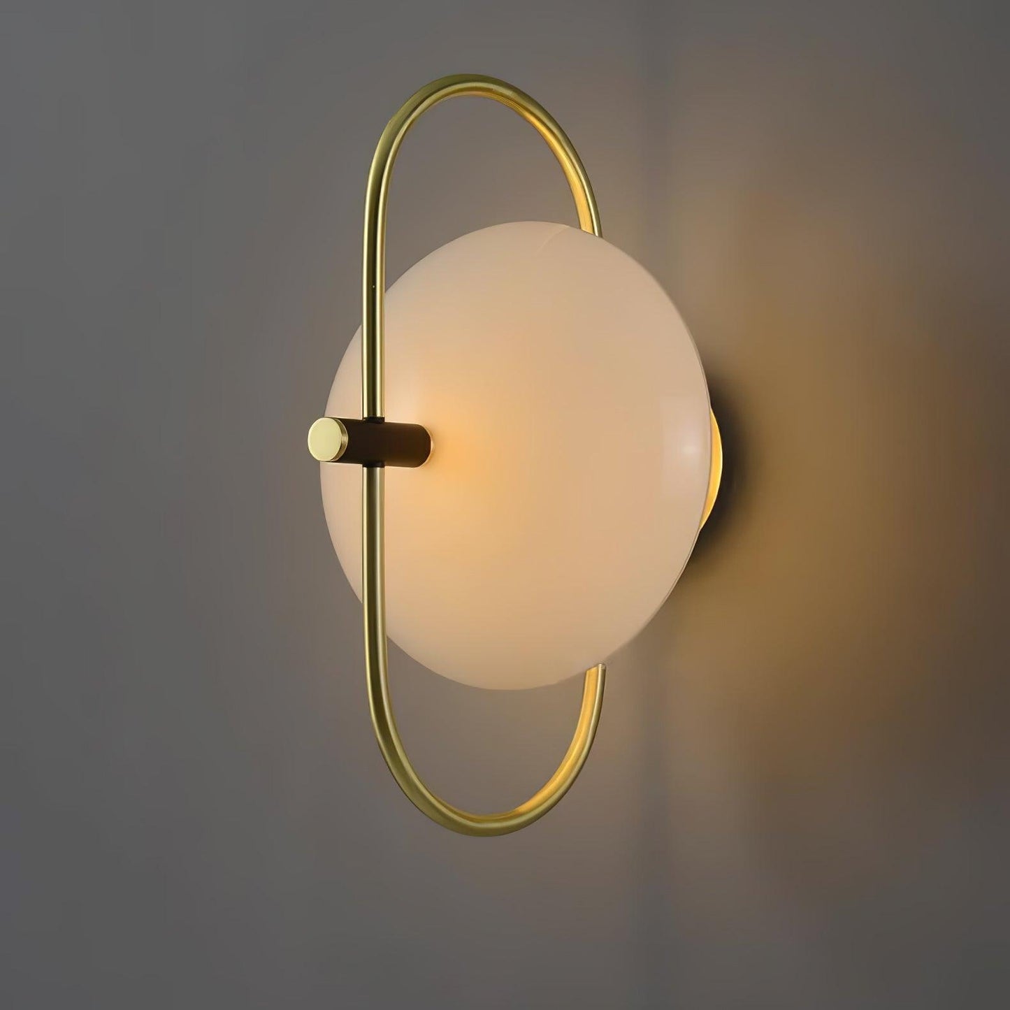 Odeon Wall Lamp