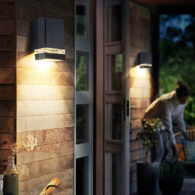 Modern Black Outdoor Aluminum Waterproof LED Wall Mounted Lamp For Villa