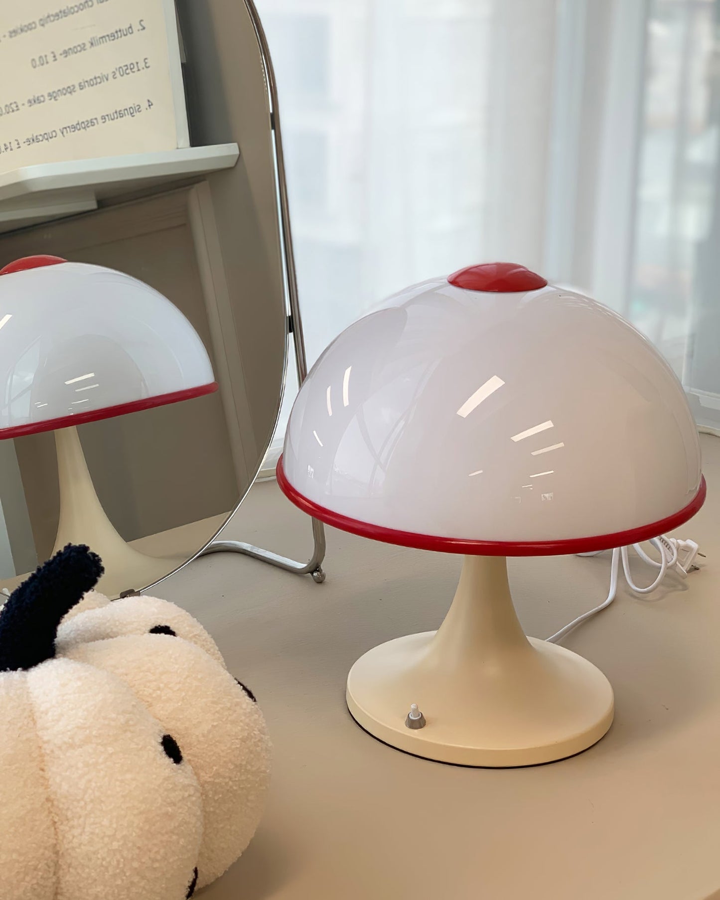 Mushroom Table Lamp