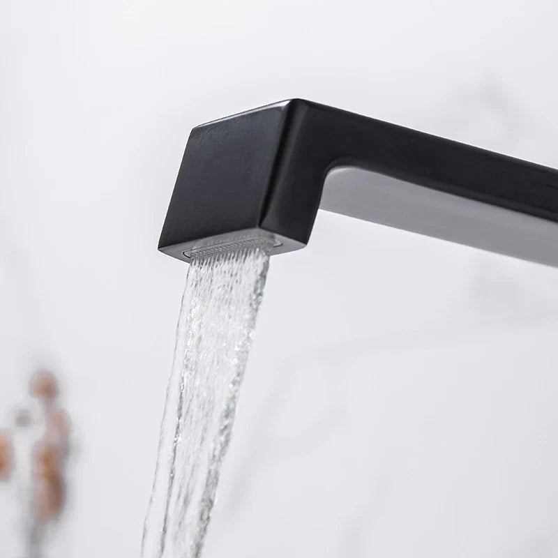 Theo - Modern Bathroom Faucet