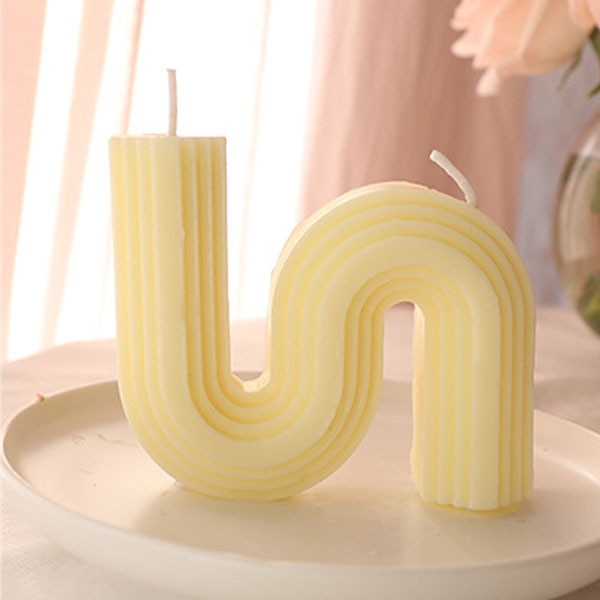 U-Shaped Geometric Natural Candle Bridge