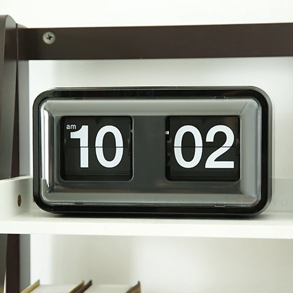 Wall Flip Clock Decorative Timepiece