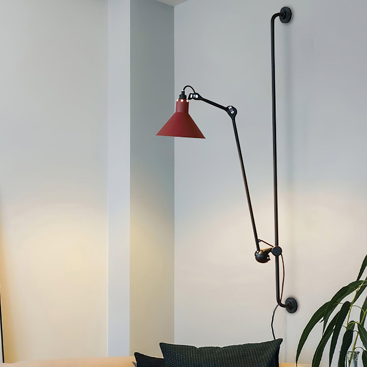 Support Frame Rocker Wall Lamp