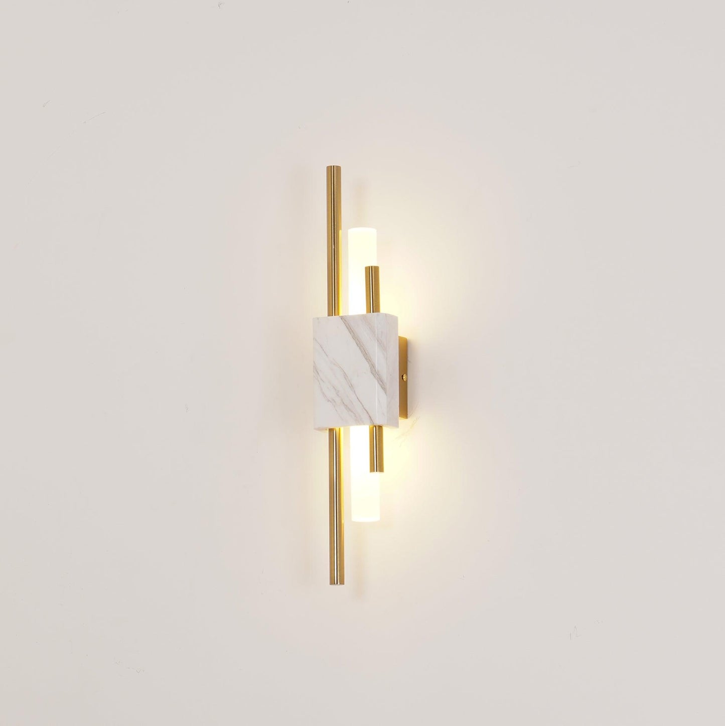 Tanto Wall Light