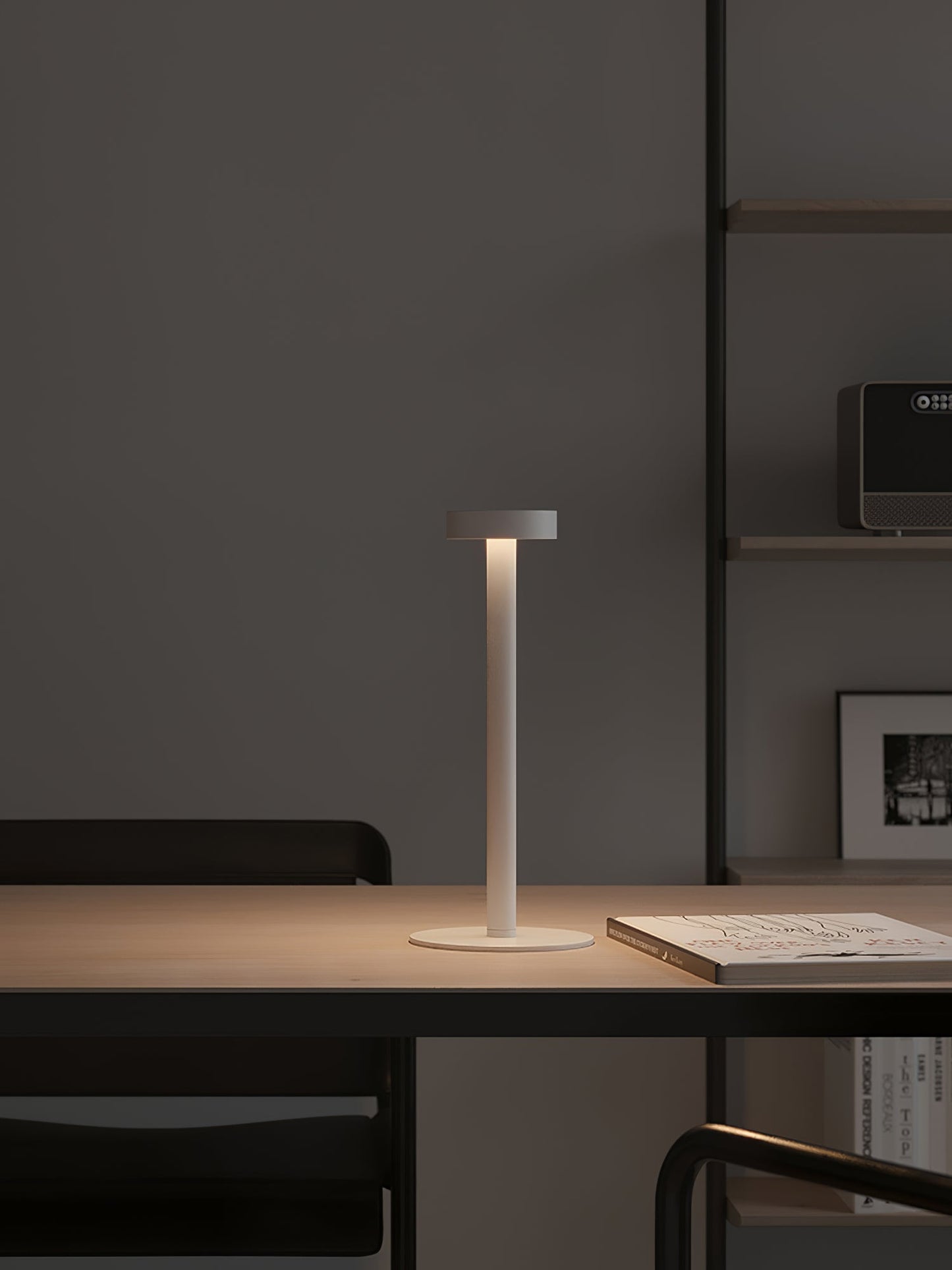 Tetatet Built-in Battery Table Lamp