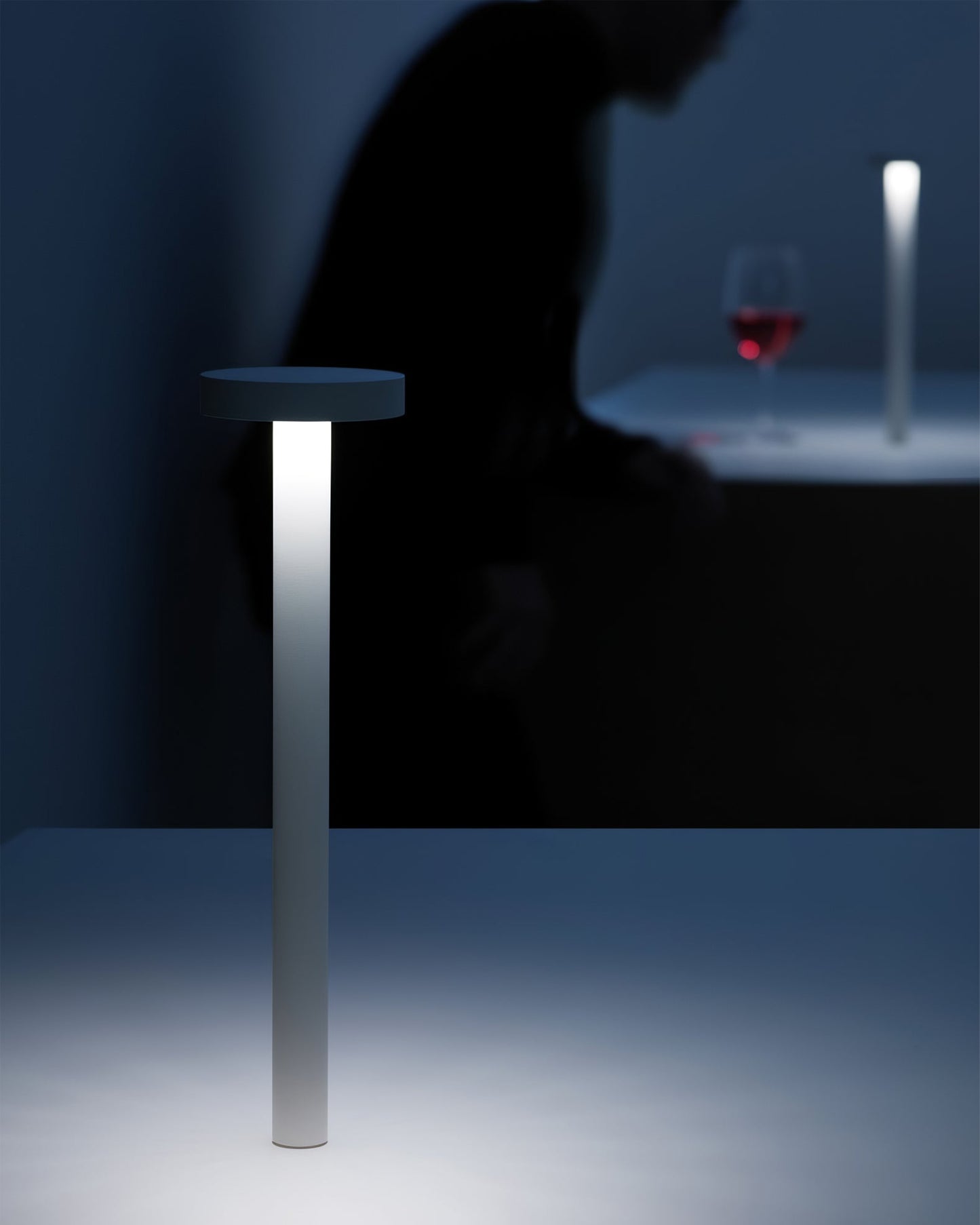 Tetatet Built-in Battery Table Lamp