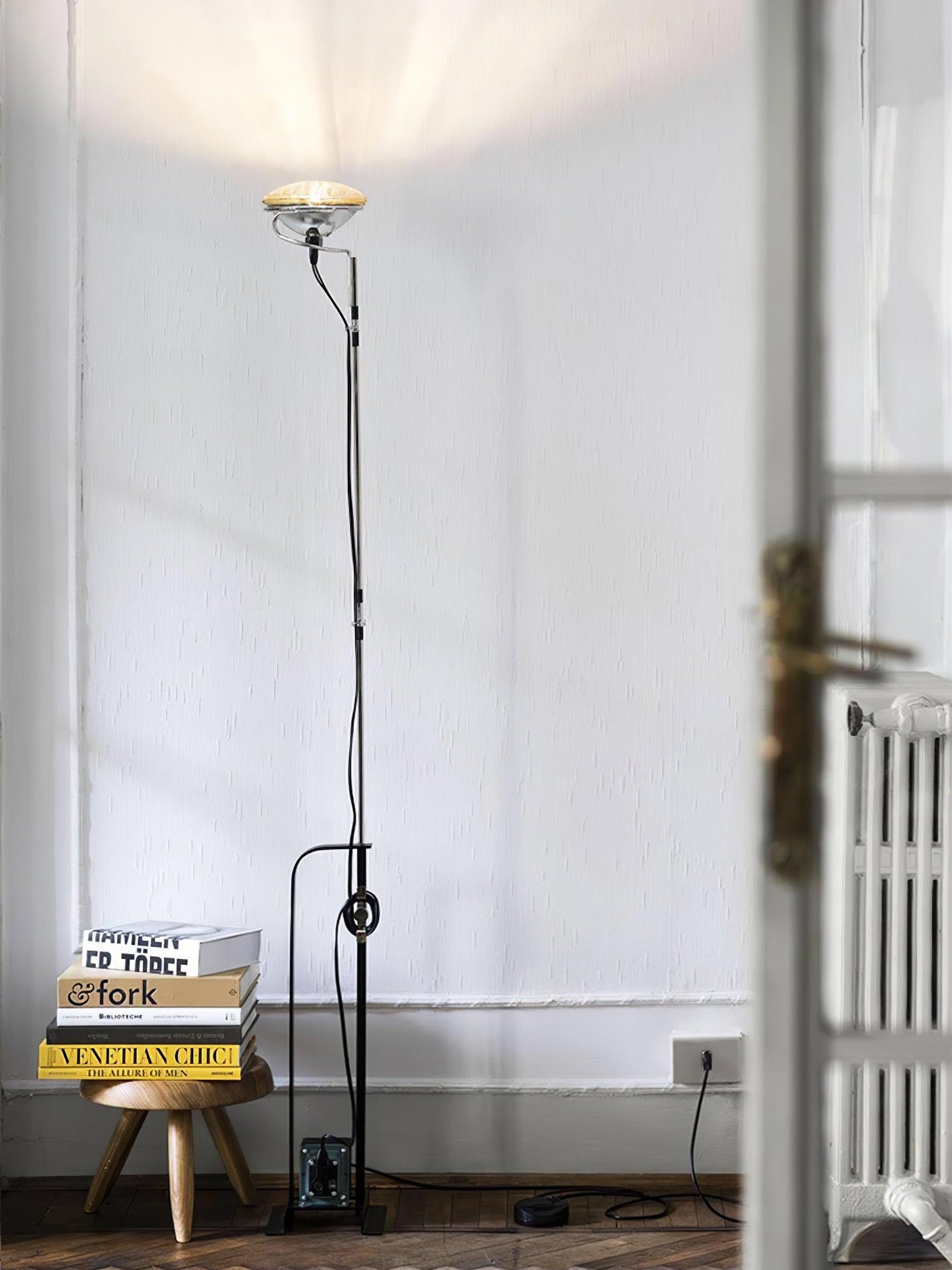 Toio Floor Lamp