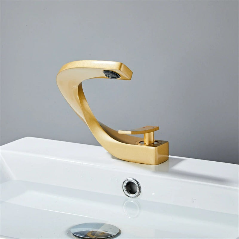 Vern - Curved Bathroom Faucet