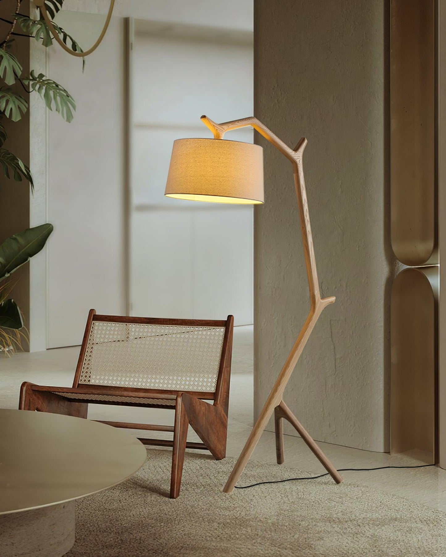 Umahi Floor Lamp