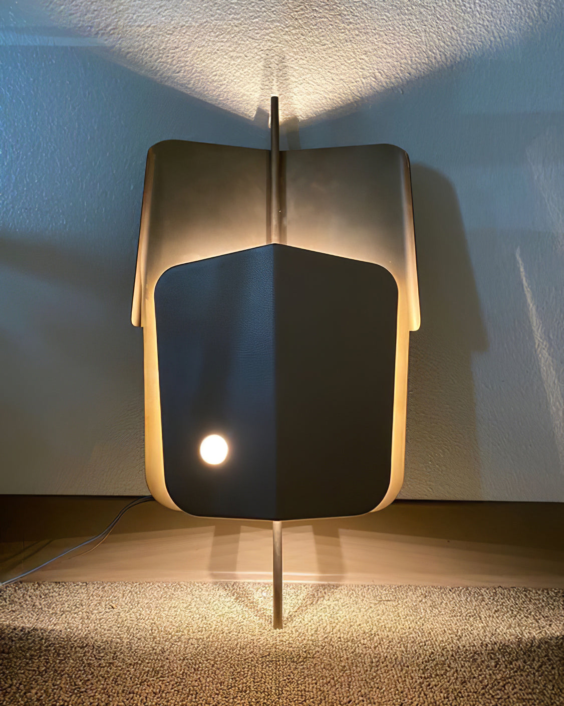 Velum Wall Lamp