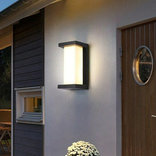 Vertical LED Outdoor Light