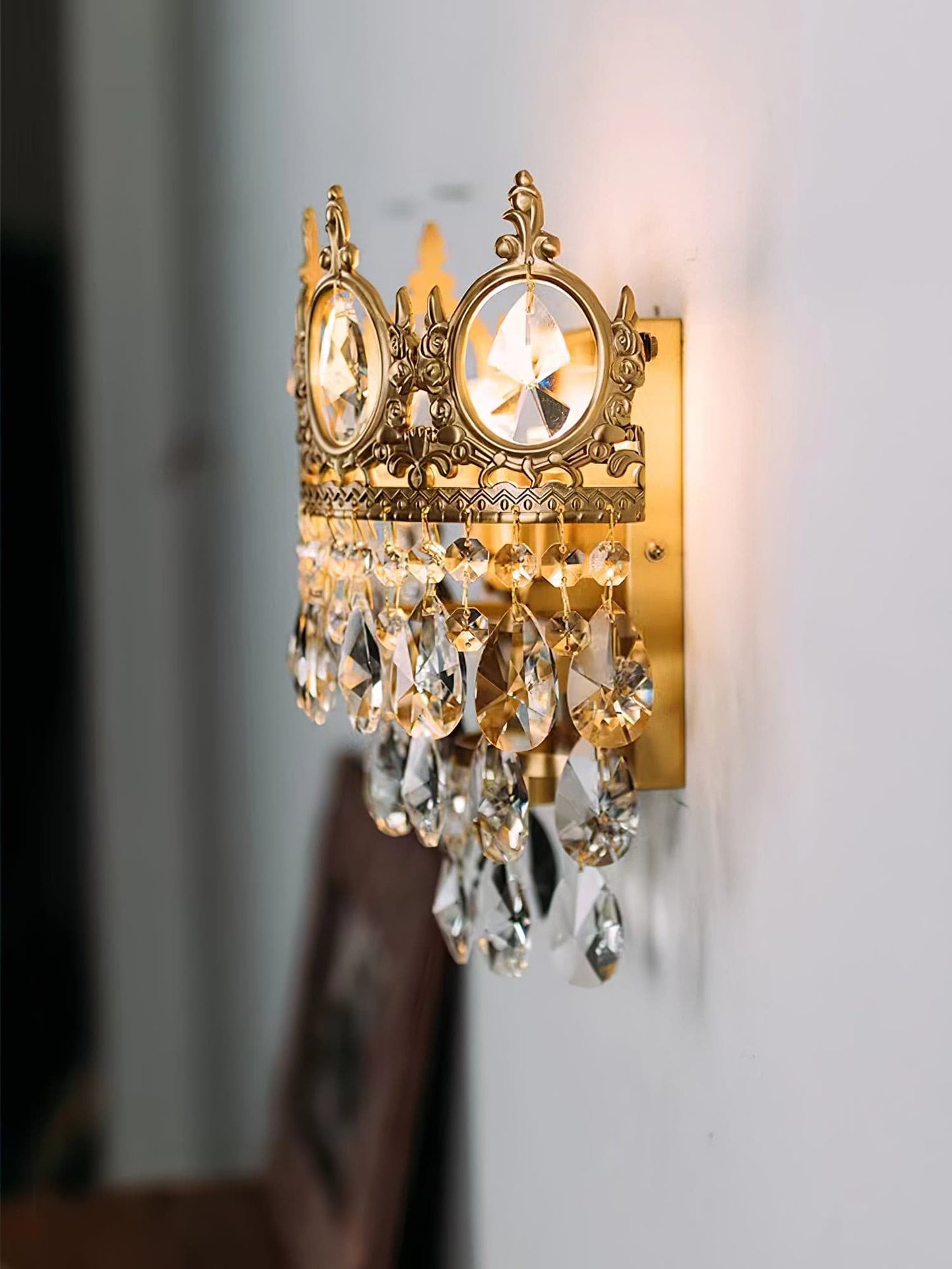 Vintage Crystal Wall Lamp