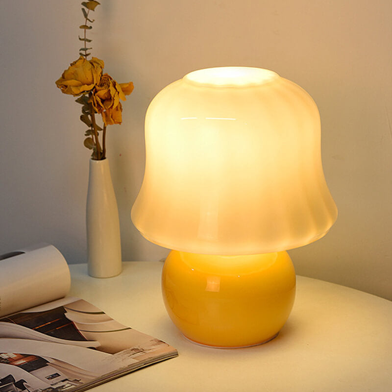 Vintage Creamy Yellow Mushroom Lamp