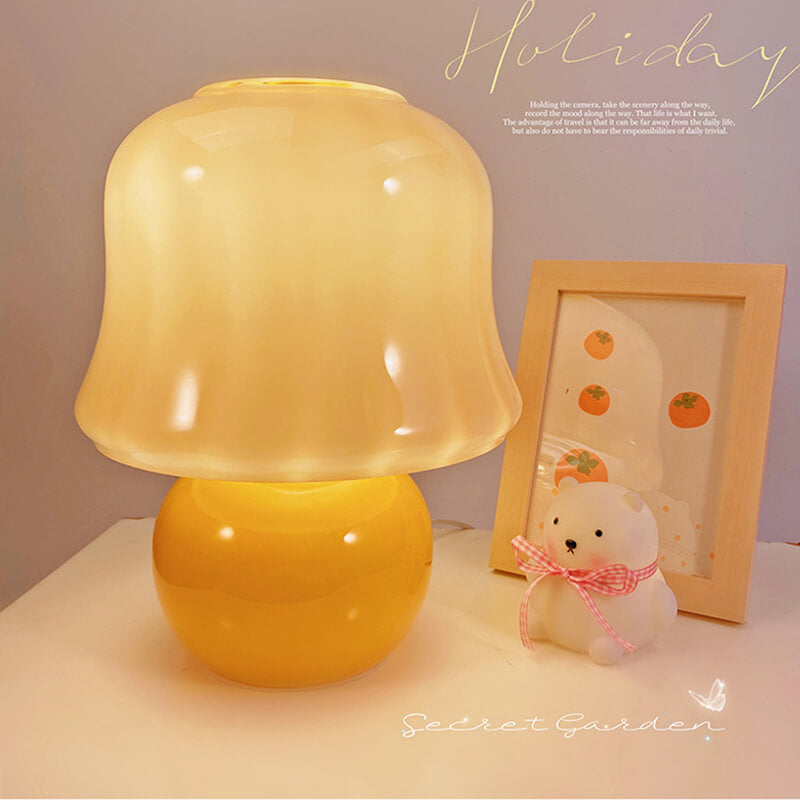 Vintage Creamy Yellow Mushroom Lamp