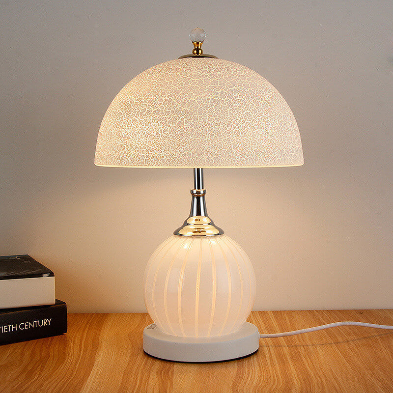 Vintage Glass Crackle Table Lamp