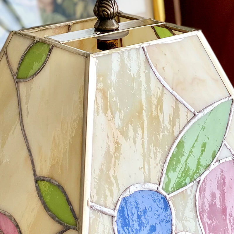 Vintage Stained Glass Accent Lamp