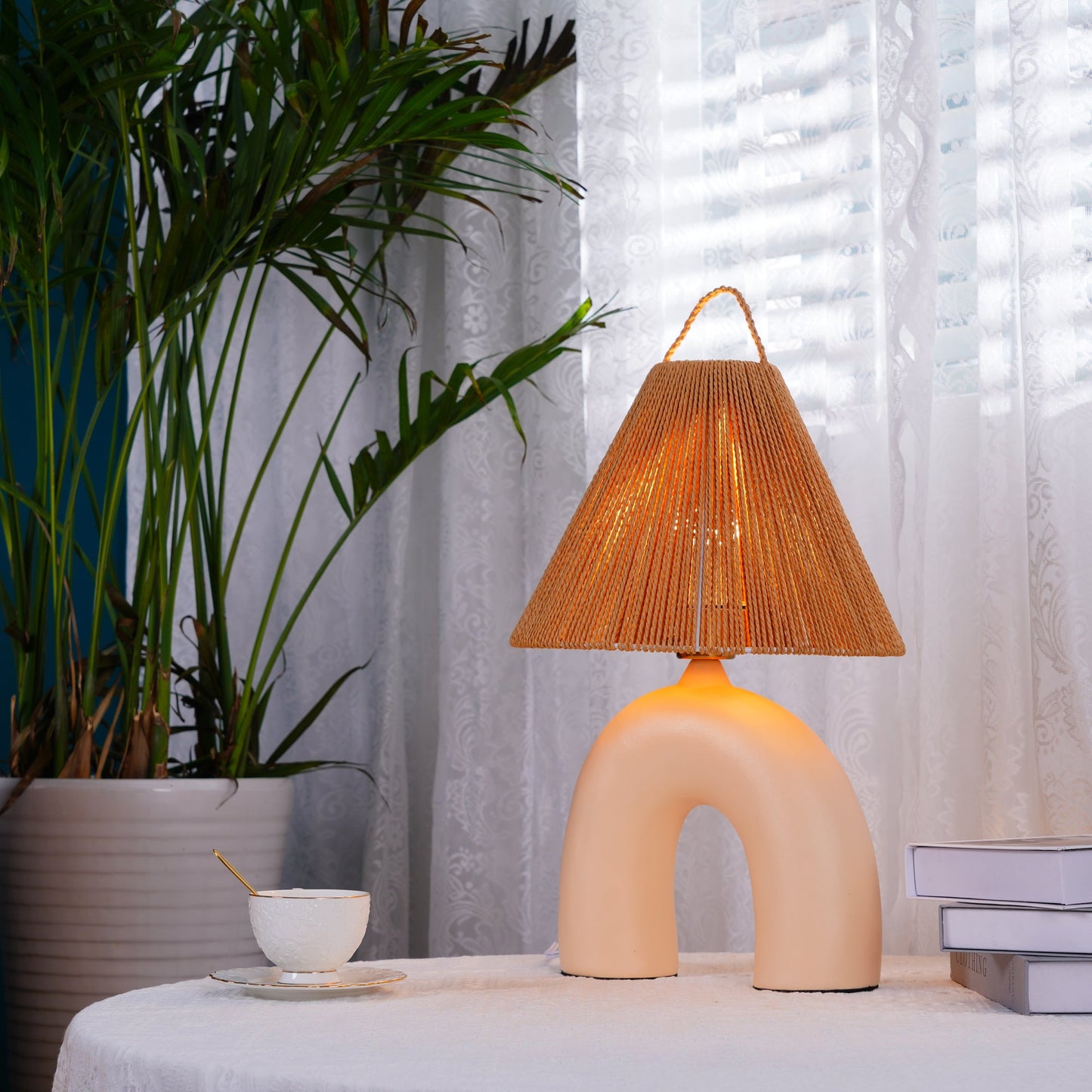 Volta Table Light