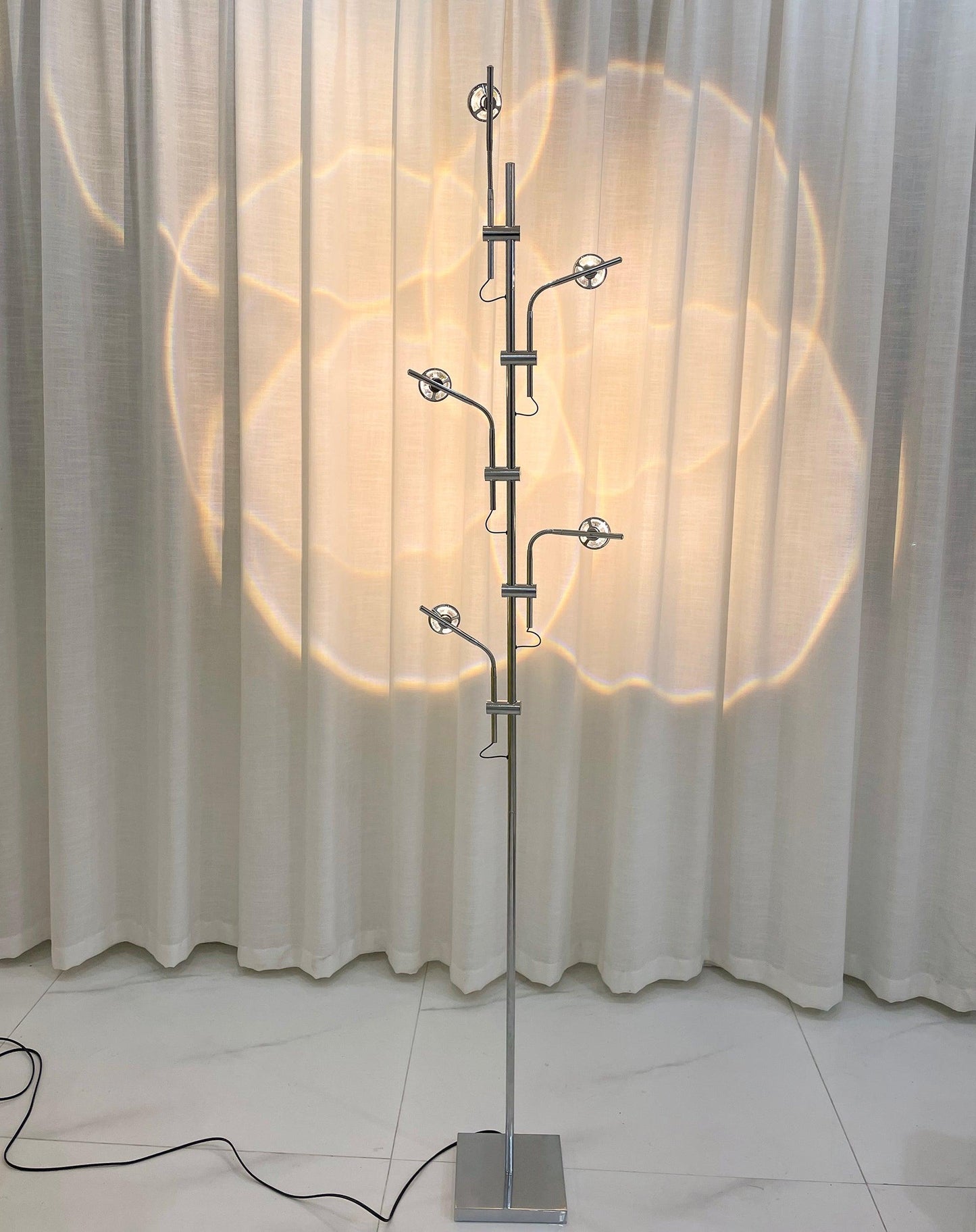 Wa Wa Floor Lamp