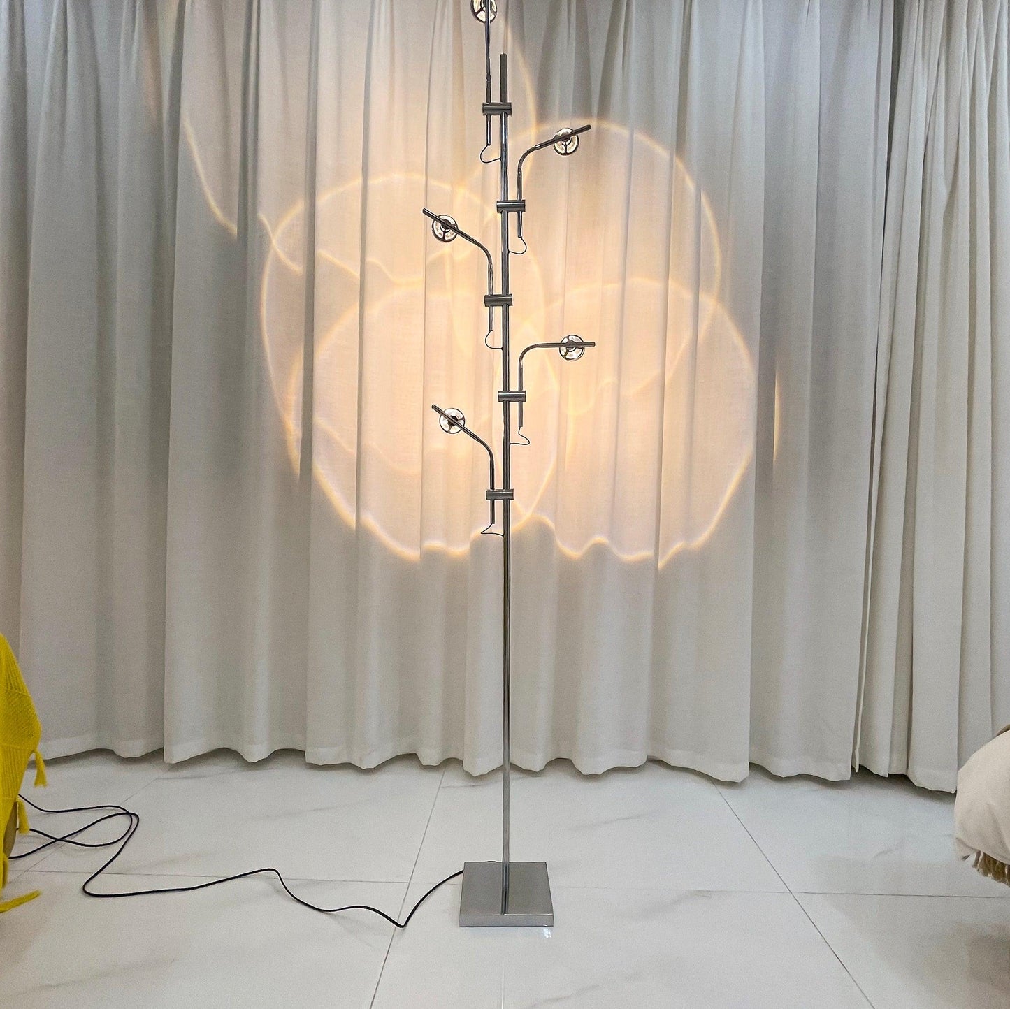 Wa Wa Floor Lamp