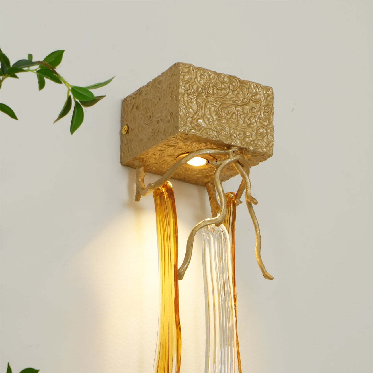 Waterfall Segmented Wall Lamp