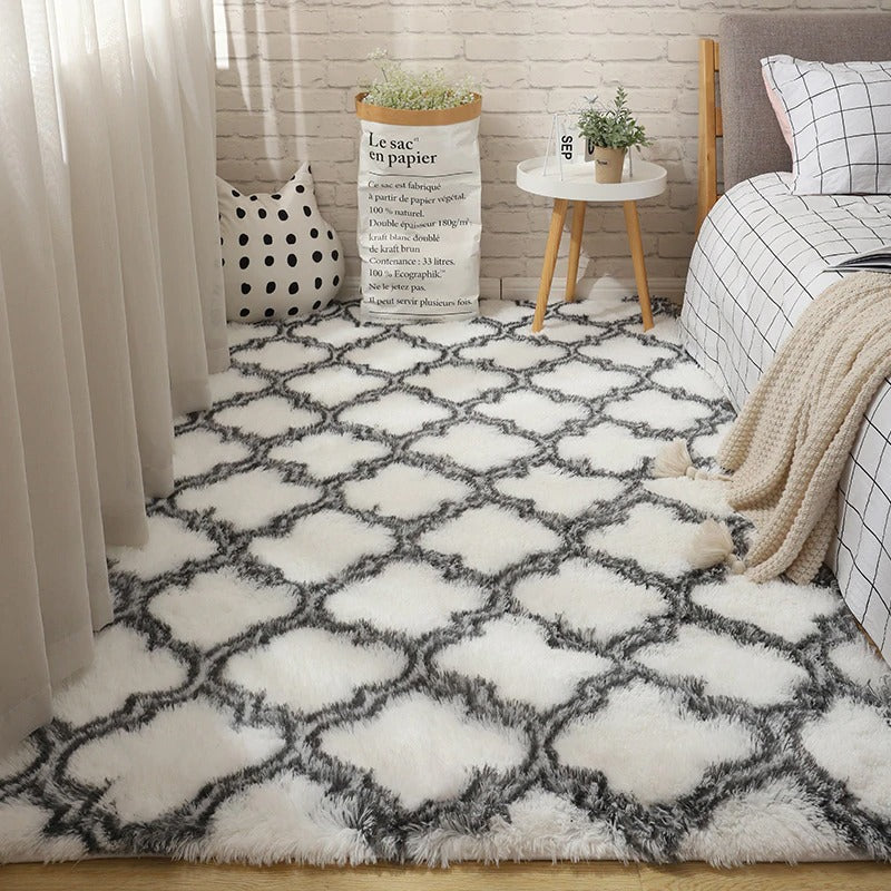 Belconnen Handmade Porcelain Clover Rug