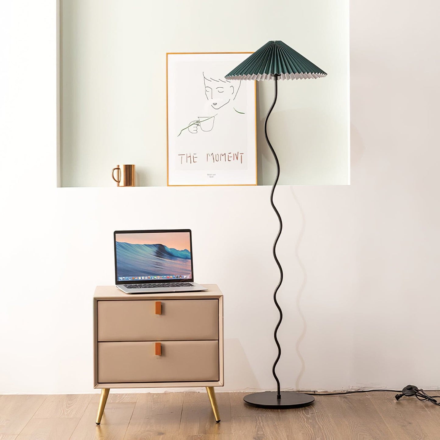 Wiggly Pleated Floor Lamp