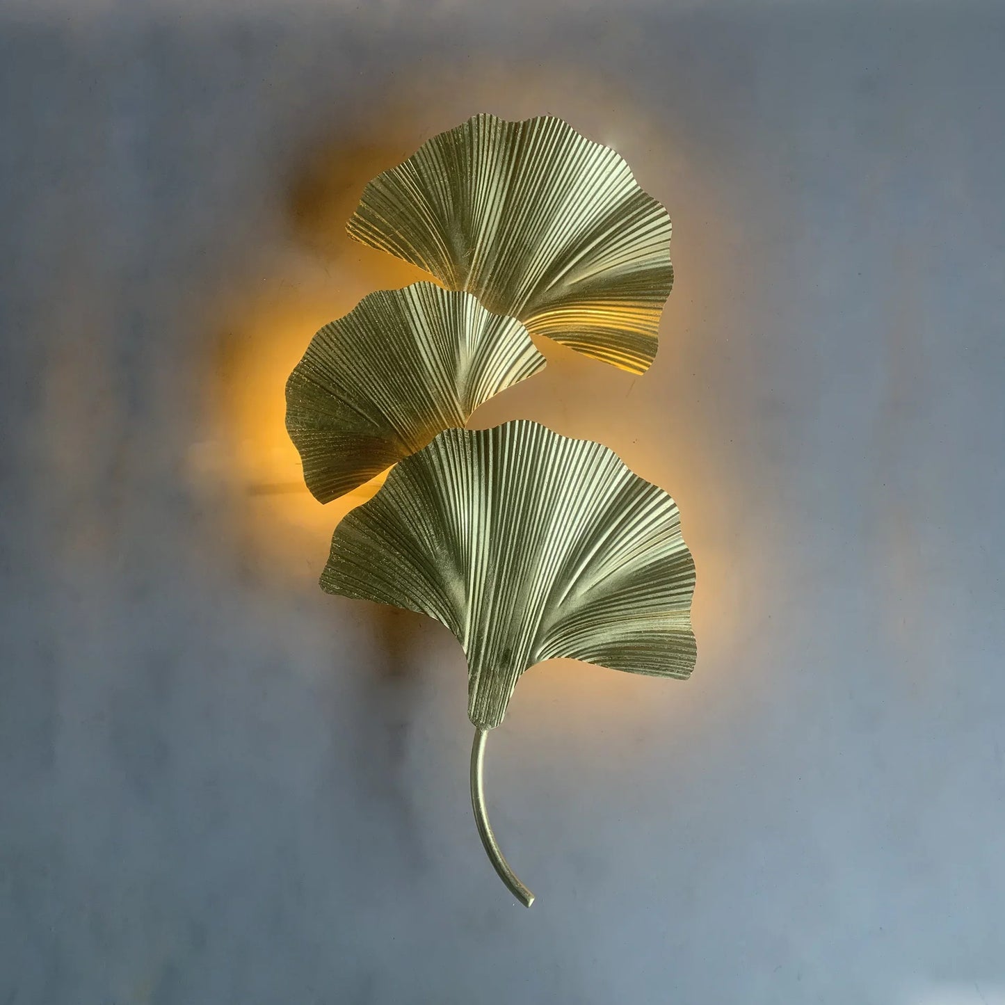 Wild Leaf Decorative Wall Lamp