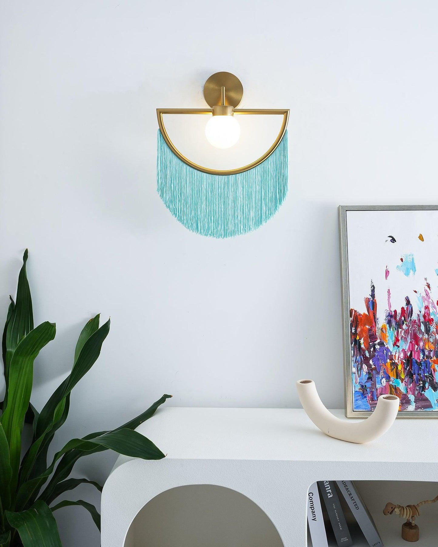 Wink Tassel Cute Wall Lamp