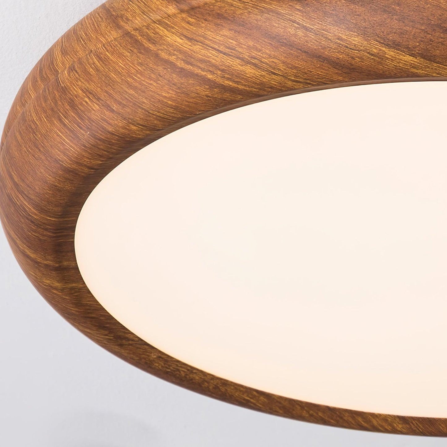 Wood Grain Round Ceiling Lamp