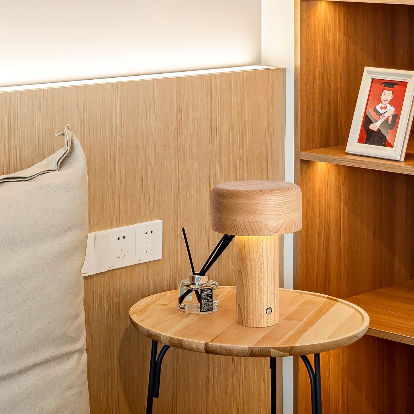 Wooden Tower Table Lamp