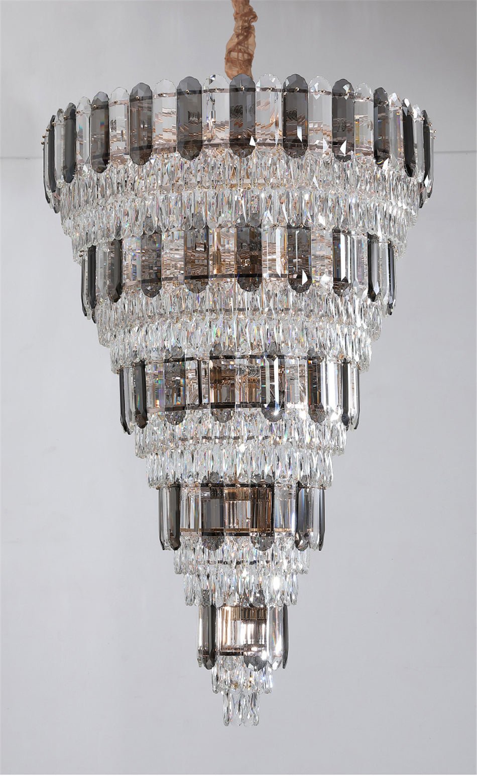 Voltri | Post-modern Grand Luxury Crystal Chandelier