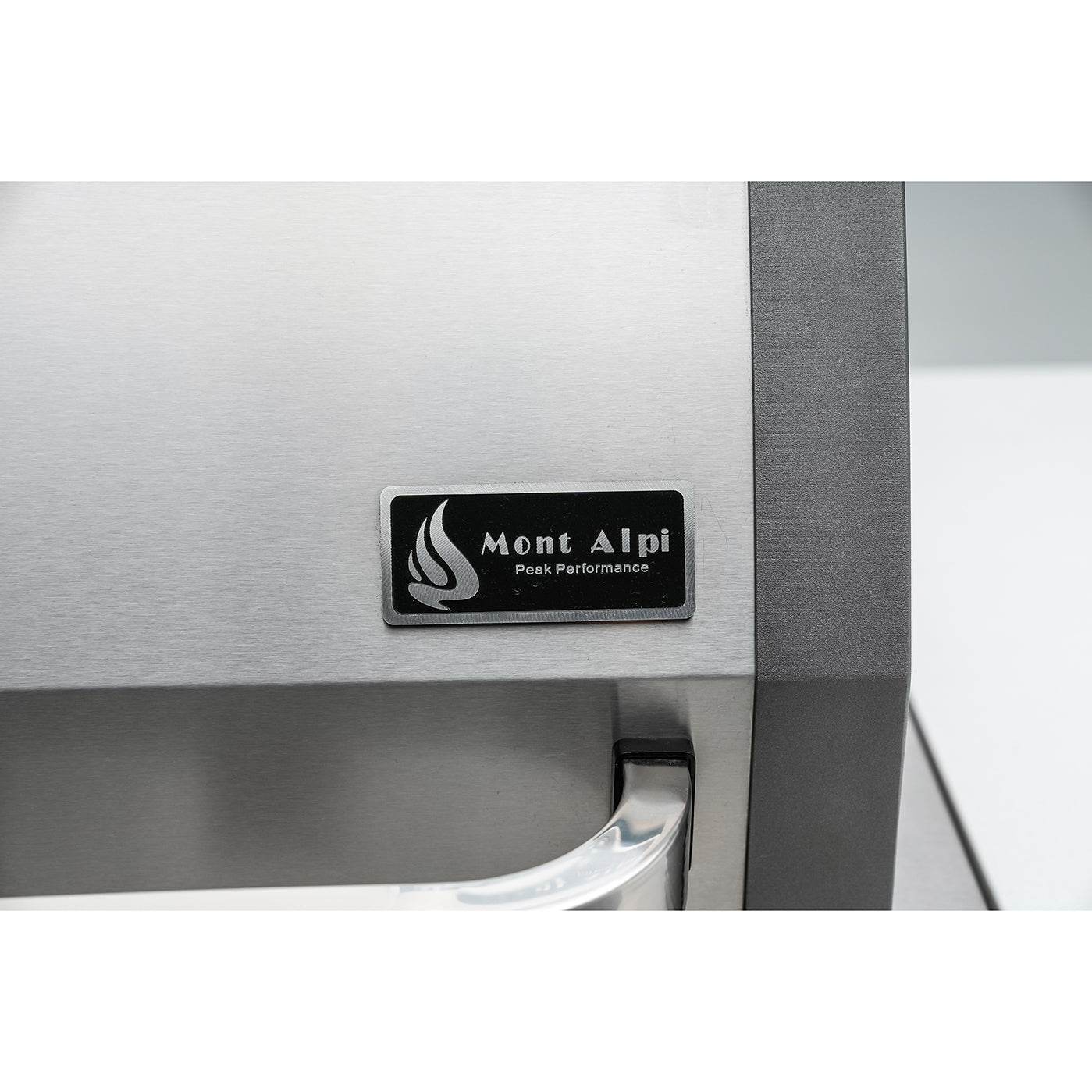 Mont Alpi 400 Deluxe BBQ Grill Island with 45 Degree Corners & Fridge Cabinet - MAi400-D45FC