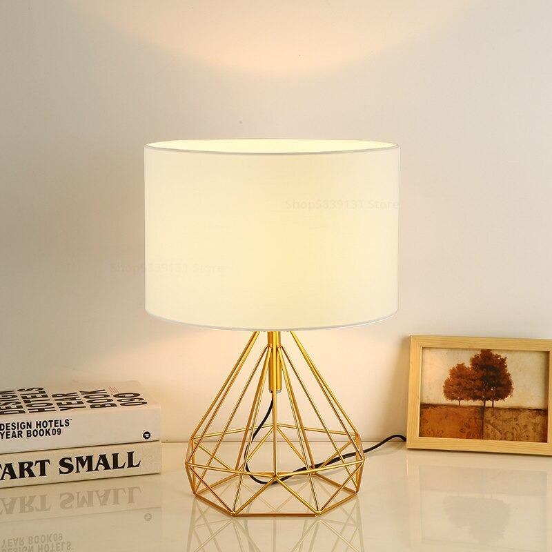 Mogi Basket Weave Table Lamp